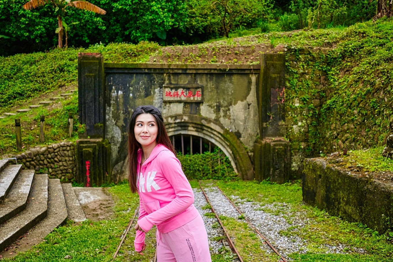 P8-到A5菁桐坑站看電子天燈秀 晚間還可到情侶賞螢秘境-石底大斜坑